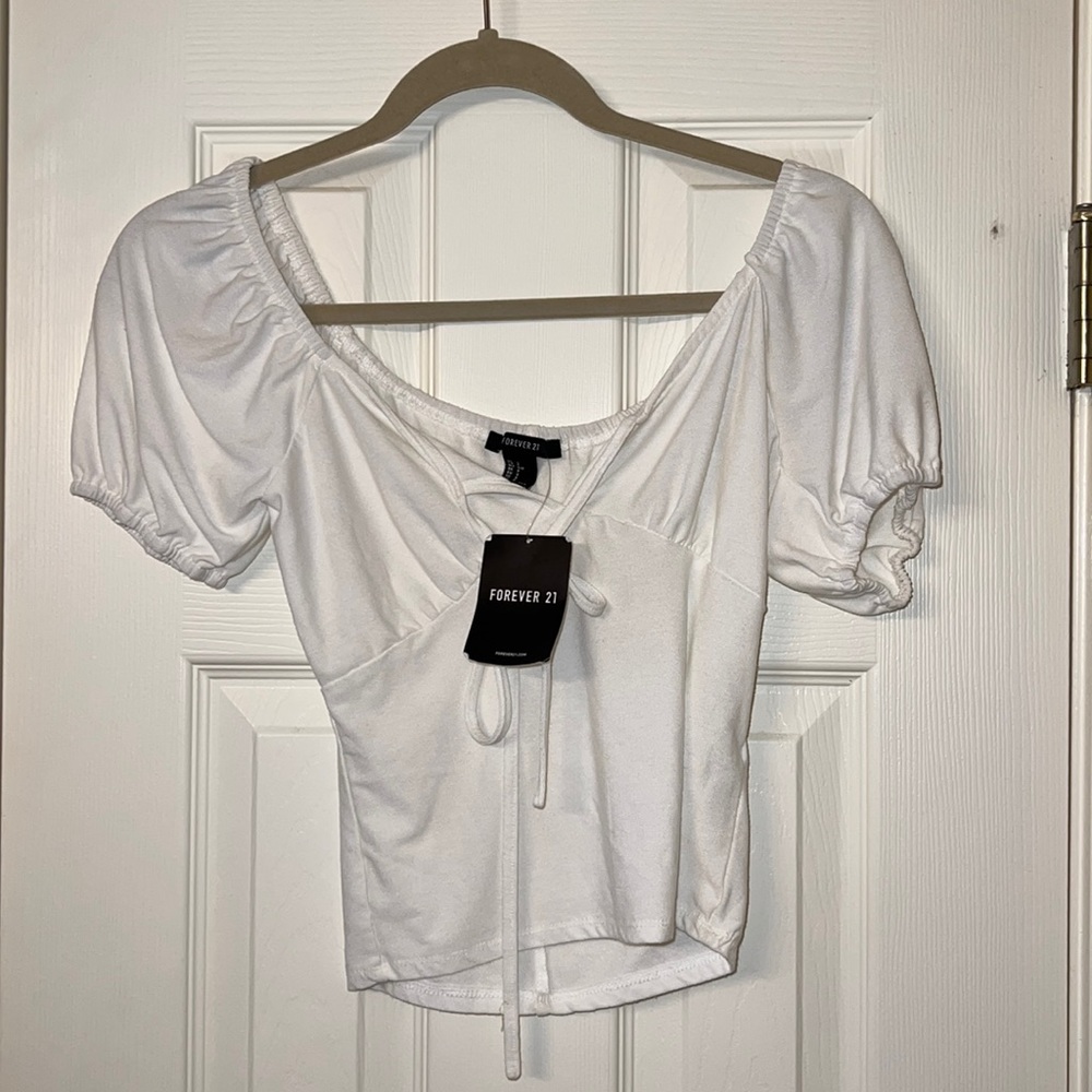 CLOSET SALE — Forever 21 White Tie Off Shoulder Crop Top NWT Size Small Blouse